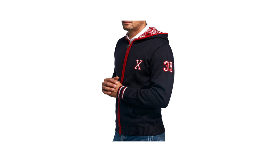 Gilet zippé navy à capuche...