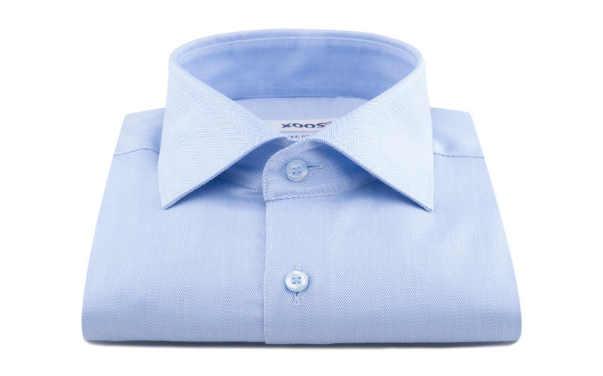 Chemise ciel en chevron...